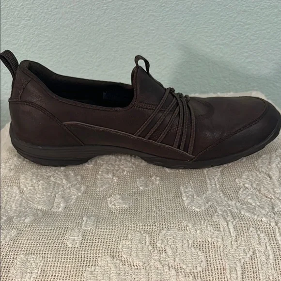 Skechers Women's Brown Casual Shoes - Picture 9 of 10